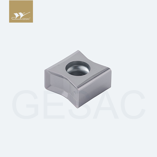 LNMT110608-GM-GA4230.jpg